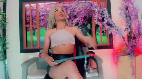 Gisel online show from January 4, 2025, 7:44 pm