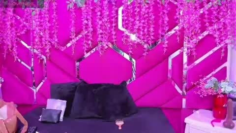 gisell_squirt online show from April 14, 2026, 1:17 pm