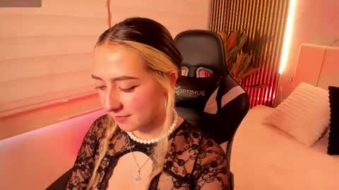 Giselle online show from February 14, 2026, 9:00 pm