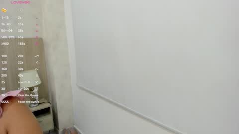 Snapshot of gissel_lopez chatting on January 6, 2026, 3:32 am Gissel Lopez online show from January 6, 2026, 3:32 am