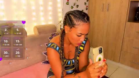 GiuliaCash online show from December 19, 2025, 12:12 pm