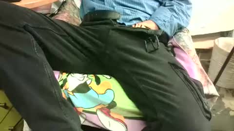 giulio__35 online show from February 1, 2025, 6:54 am