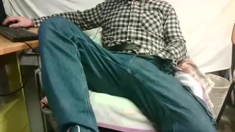 giulio__35 online show from February 23, 2025, 3:08 pm