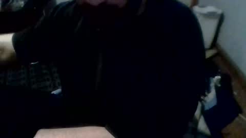 Snapshot of givr6inches chatting on February 3, 2025, 11:05 pm e-Bizl online show from February 3, 2025, 11:05 pm