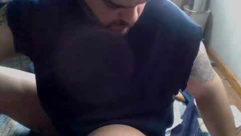 Snapshot of givr6inches chatting on February 9, 2025, 10:00 pm e-Bizl online show from February 9, 2025, 10:00 pm