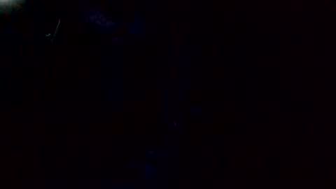 Snapshot of givr6inches chatting on October 18, 2025, 10:05 am e-Bizl online show from October 18, 2025, 10:05 am