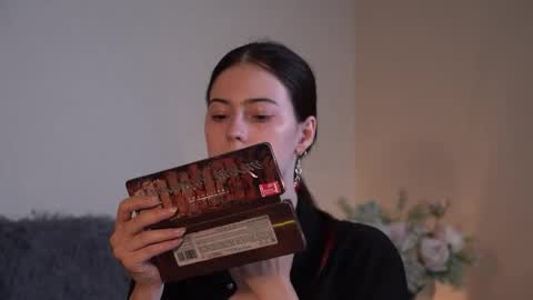 Agness online show from September 25, 2025, 11:36 am