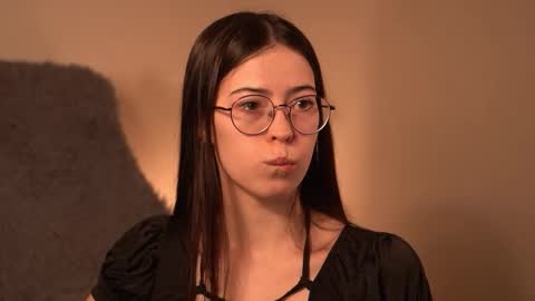 Agness online show from February 10, 2026, 2:32 pm