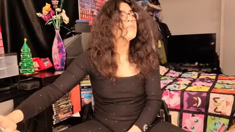 Snapshot of glaceon9 chatting on January 25, 2025, 9:04 am glaceon9 online show from January 25, 2025, 9:04 am