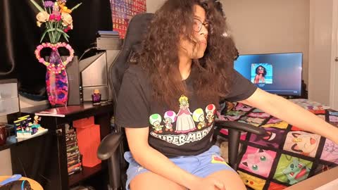 Snapshot of glaceon9 chatting on January 28, 2025, 10:23 pm glaceon9 online show from January 28, 2025, 10:23 pm