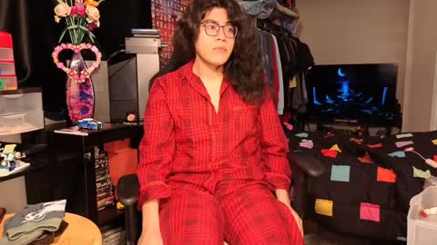 Snapshot of glaceon9 chatting on February 1, 2025, 12:05 pm glaceon9 online show from February 1, 2025, 12:05 pm