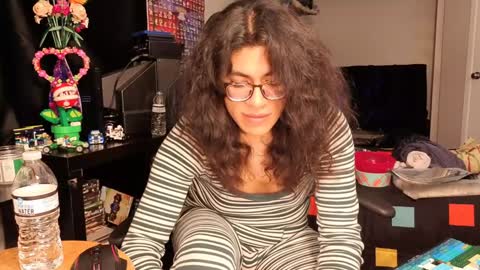 Snapshot of glaceon9 chatting on February 6, 2025, 10:26 am glaceon9 online show from February 6, 2025, 10:26 am