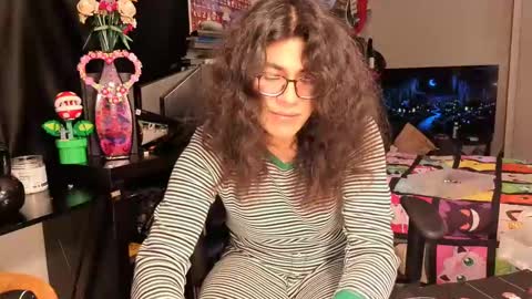 Snapshot of glaceon9 chatting on February 17, 2025, 8:30 am glaceon9 online show from February 17, 2025, 8:30 am