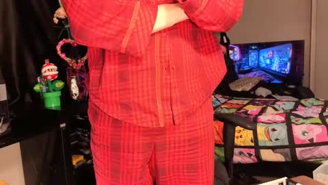 Snapshot of glaceon9 chatting on February 28, 2025, 3:48 pm glaceon9 online show from February 28, 2025, 3:48 pm