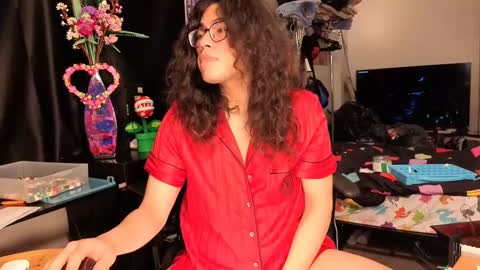 Snapshot of glaceon9 chatting on March 7, 2025, 2:12 pm glaceon9 online show from March 7, 2025, 2:12 pm