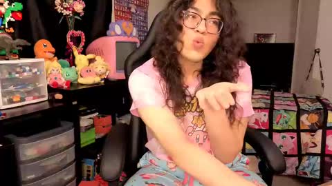 Snapshot of glaceon9 chatting on September 29, 2025, 2:11 pm glaceon9 online show from September 29, 2025, 2:11 pm