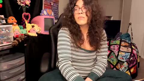 Snapshot of glaceon9 chatting on October 9, 2025, 12:08 am glaceon9 online show from October 9, 2025, 12:08 am