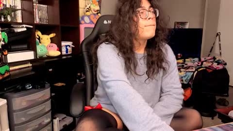 Snapshot of glaceon9 chatting on November 7, 2025, 1:33 pm glaceon9 online show from November 7, 2025, 1:33 pm