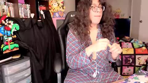 Snapshot of glaceon9 chatting on February 13, 2026, 5:14 am glaceon9 online show from February 13, 2026, 5:14 am