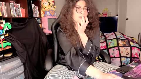 glaceon9 online show from March 5, 2026, 8:27 pm