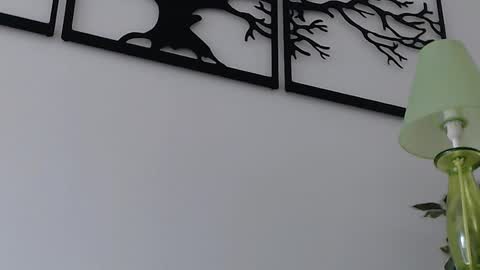 Pauline online show from February 8, 2025, 1:11 pm