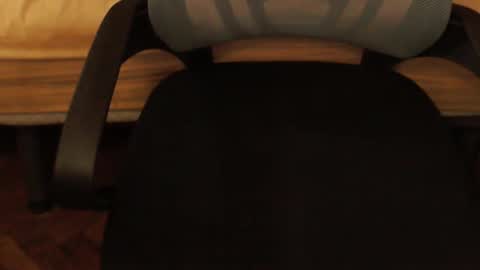 Snapshot of glebryba chatting on October 6, 2025, 4:15 pm glebryba online show from October 6, 2025, 4:15 pm