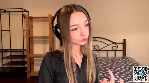 Catalina online show from November 21, 2025, 11:09 am