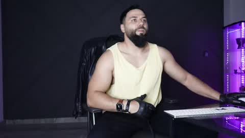 Matthew .. for short call me Matt online show from April 18, 2026, 4:33 pm