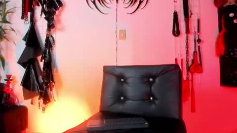 NYX online show from July 18, 2026, 7:28 pm