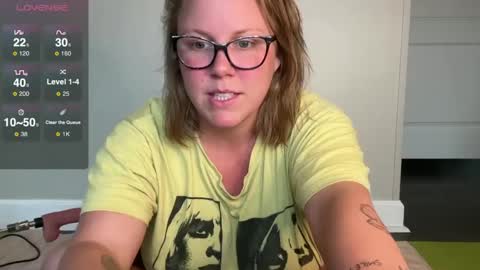 GlitterKitty 108 online show from March 10, 2025, 4:35 pm