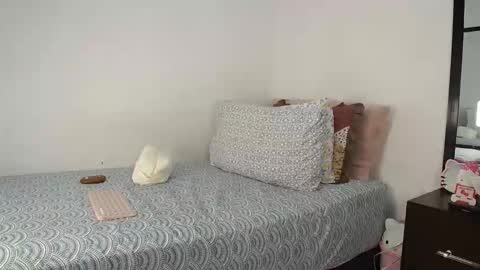 suzy online show from April 12, 2026, 2:16 am