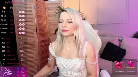 Snapshot of gloria_lovely chatting on December 20, 2024, 11:00 am Gloria online show from December 20, 2024, 11:00 am