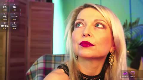 Snapshot of gloria_lovely chatting on September 11, 2025, 11:10 am Gloria online show from September 11, 2025, 11:10 am