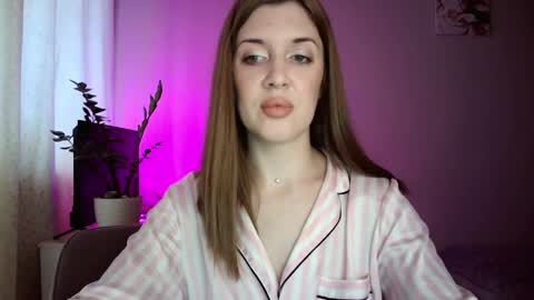 gloriashine online show from March 31, 2026, 8:04 am