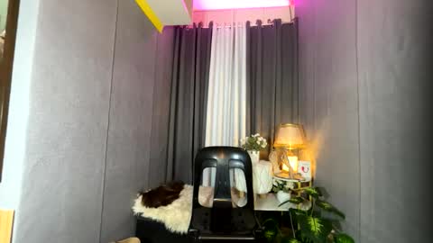 shy online show from March 28, 2026, 2:22 am