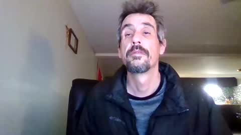 gmang4242 online show from March 17, 2026, 12:37 am