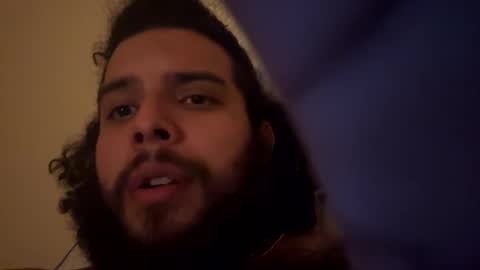 gmenocal21 online show from March 1, 2025, 9:18 am