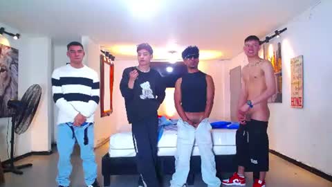 THOMAS AND DAMIAND online show from June 25, 2026, 5:23 am