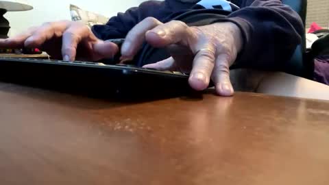 Snapshot of gngnxxx chatting on February 11, 2026, 8:25 pm gngnxxx online show from February 11, 2026, 8:25 pm