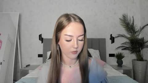 Snapshot of go0d_grl chatting on October 12, 2025, 8:46 am Lina online show from October 12, 2025, 8:46 am