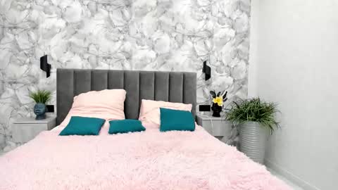 Snapshot of go0d_grl chatting on November 15, 2025, 8:33 am Lina online show from November 15, 2025, 8:33 am