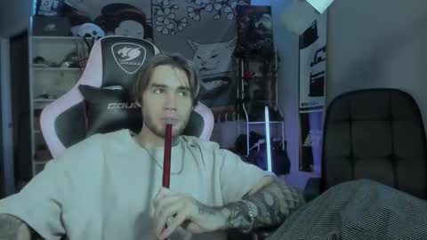 Snapshot of go_v_cs chatting on October 12, 2025, 4:06 pm NPC online show from October 12, 2025, 4:06 pm