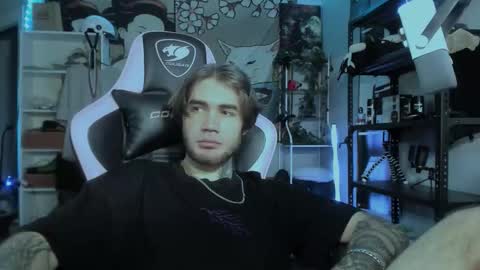 Snapshot of go_v_cs chatting on October 28, 2025, 5:55 am NPC online show from October 28, 2025, 5:55 am