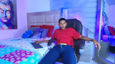 GOBEE online show from September 14, 2025, 2:44 am
