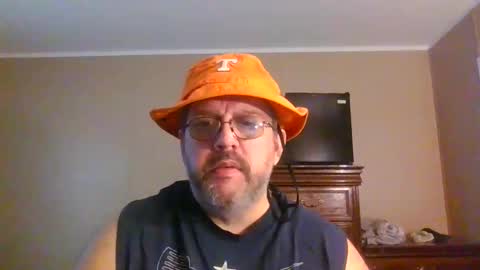 IDKIDCIDGAF online show from March 29, 2026, 12:38 pm