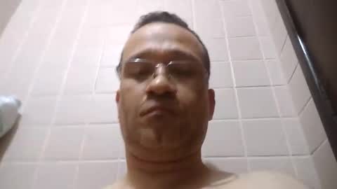 Snapshot of gocamtocam2000 chatting on November 12, 2025, 5:08 am gocamtocam2000 online show from November 12, 2025, 5:08 am