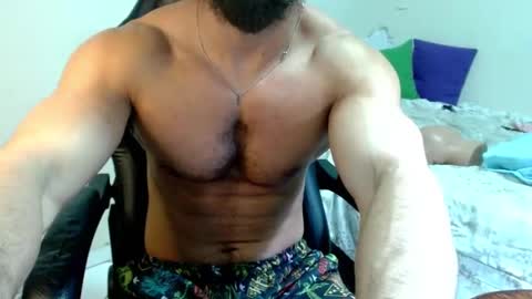 god hunkules online show from September 12, 2025, 10:10 pm