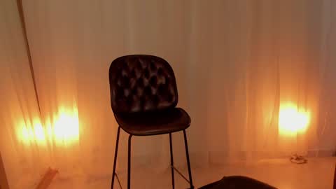 Snapshot of goddes_helena chatting on February 7, 2025, 1:04 am Elena online show from February 7, 2025, 1:04 am