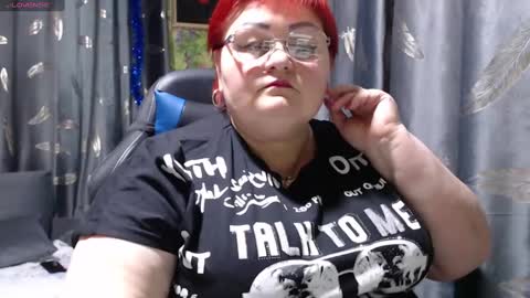 Snapshot of goddess57 chatting on January 11, 2025, 10:40 am Goddess online show from January 11, 2025, 10:40 am