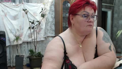 Snapshot of goddess57 chatting on February 1, 2025, 9:08 pm Goddess online show from February 1, 2025, 9:08 pm